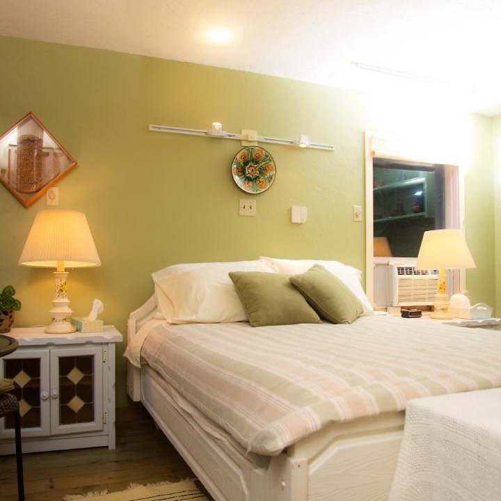 Photo of Bedroom in Okanagan-Similkameen
