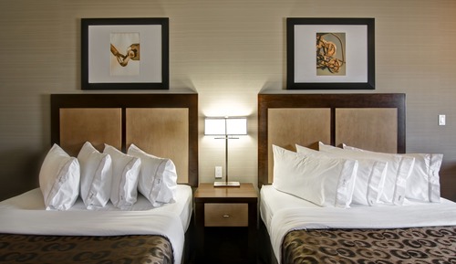 Standard Room, 2 Queen Beds, Non Smoking
