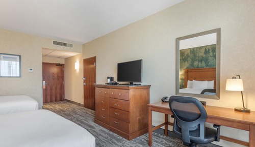 Room, 2 Queen Beds, Accessible (Upper Floor, Tub)