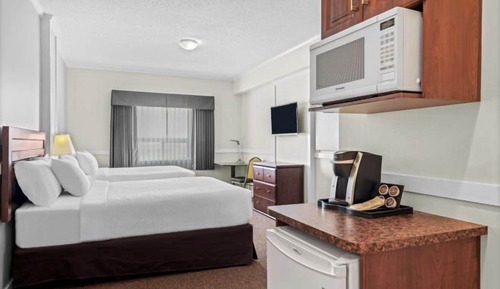 Room, 2 Queen Beds
