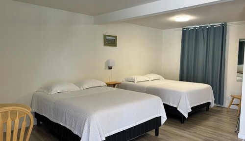 Standard Room, 2 Queen Beds