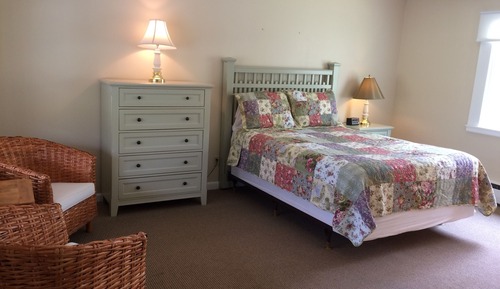 Double Room, 1 Queen Bed, Mountain View