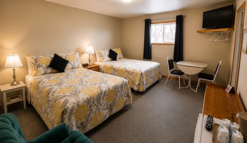 Deluxe Quadruple Room, 2 Queen Beds