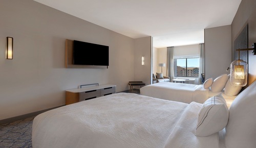 Suite, Multiple Beds