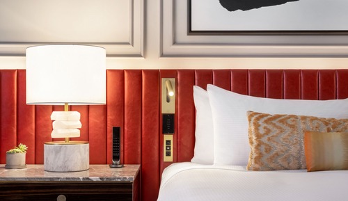 Fairmont Gold, Room, 1 King Bed