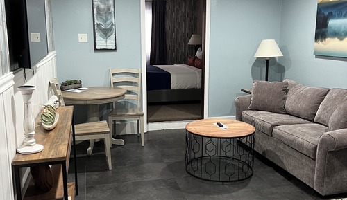 Standard Room, 1 King Bed