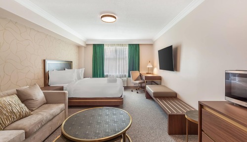 Standard Room, 1 Queen Bed, Non Smoking