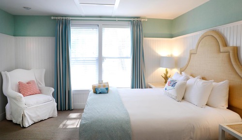 Room, 1 King Bed (Tides)