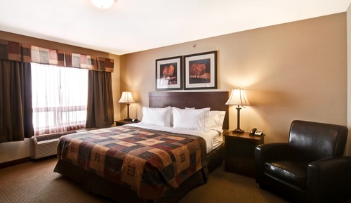 Deluxe Suite, 1 King Bed, Non Smoking, Fireplace