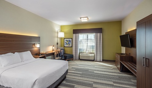Standard Room, 1 King Bed