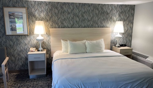 Standard Room, 1 King Bed, Non Smoking