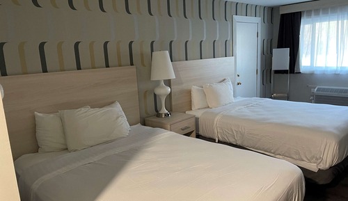 Suite, Multiple Beds, Non Smoking, Fireplace