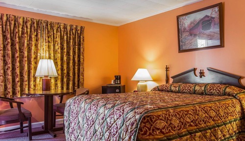 Standard Room, 1 Queen Bed, Non Smoking