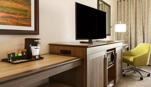 Room, 1 King Bed, Accessible