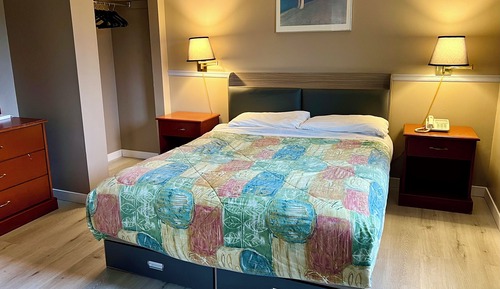 Superior Single Room, Hill View