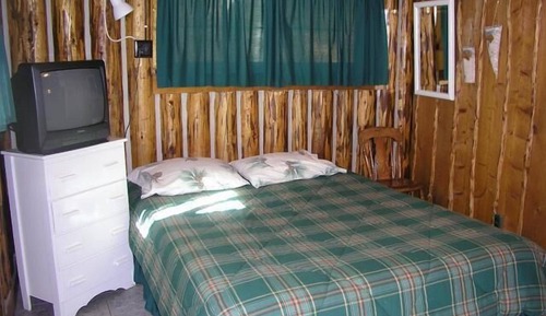 # 6, Pine, 1 Bed