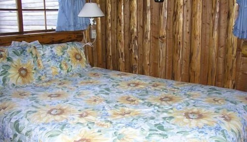 # 8 , Sun Flower, 2 Bed