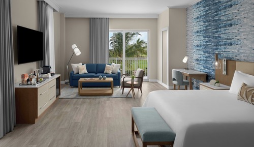 Executive Room, 1 King Bed, Corner