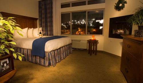 Room, 1 King Bed, Fireplace