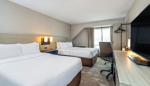Room, 2 Queen Beds, Non Smoking