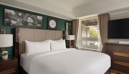 Gatehouse Suite, King