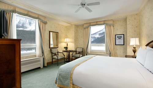 Deluxe Room, 1 King Bed