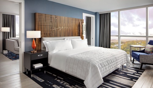 Suite, 1 King Bed