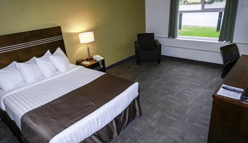 Standard Room, 2 Queen Beds, Kitchenette