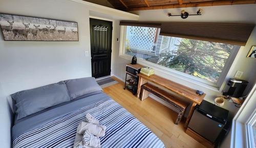 Budget Double Room Cabin