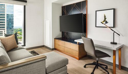 One-Bedroom King Suite with Sofa Bed 