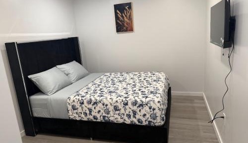 Standard Double Room with Shared Bathroom