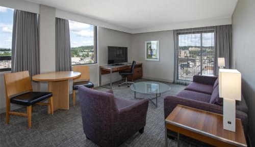 Coast Premium King Junior Suite