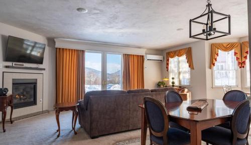 Château | Traditional 1BR Suite | Mountain View
