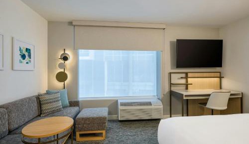 King Studio Suite with Sofa Bed and City View