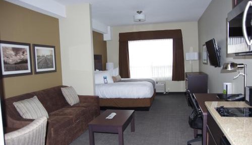 King Suite with Sofa Bed