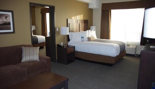 Suite with King Bed, Queen Bed and Sofa Bed