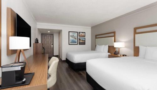 Double Room with Garden View and Mobility/Hearing Impaired Access - Non-Smoking