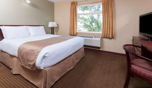 Superior Queen Room - Non-Smoking