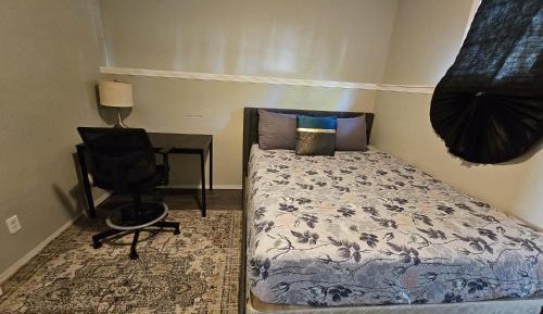 One-Bedroom Standard Apartment