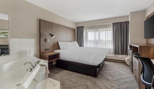 King Room with Whirlpool - Non-Smoking