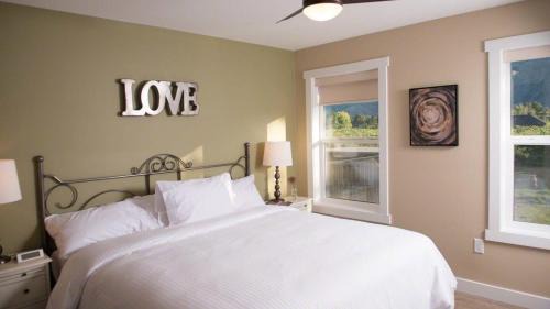 Deluxe Three Bedroom Suite