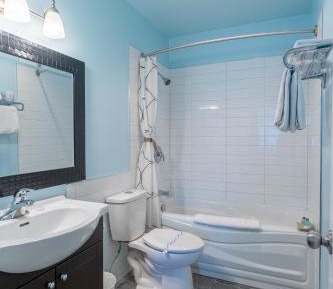 Standard King Room