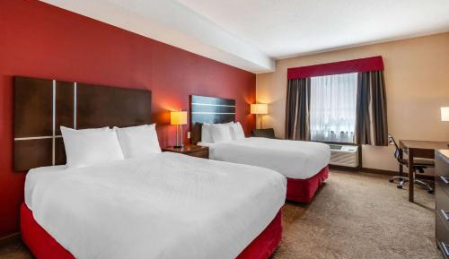 Queen Room with Two Queen Beds with Kitchen