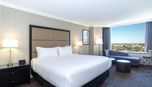 Premium Room, 1 King Bed, Top Floors