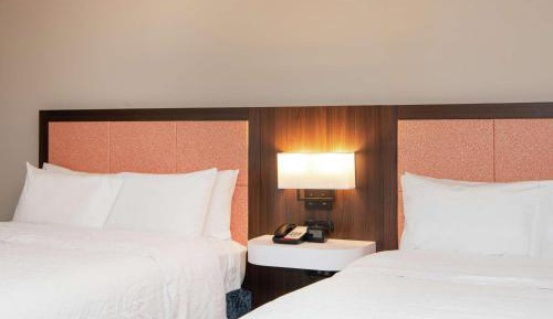 Room with Two Queen Beds - Non-Smoking
