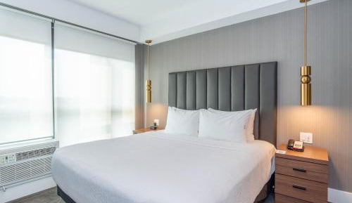 Standard Suite, 1 King Bed, Kitchen