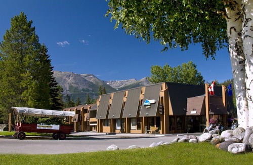 Jasper Hotel | Marmot Lodge Jasper