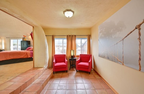 Crestone Apartment | Pet-Friendly Crestone Studio Near Hiking Trails!