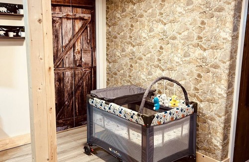 Calmar Apartment | Cozy basement suite in a small town only 20 minutes from the airport