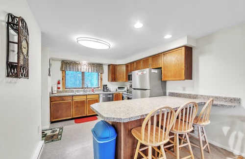 North Creek House | Near Skiing + Rafting | Heated Pool + Game Room | Pine Knot by AvantStay